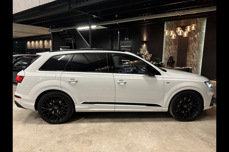 Audi Q7 55 TFSI e quattro|PANO|FULL OPTION