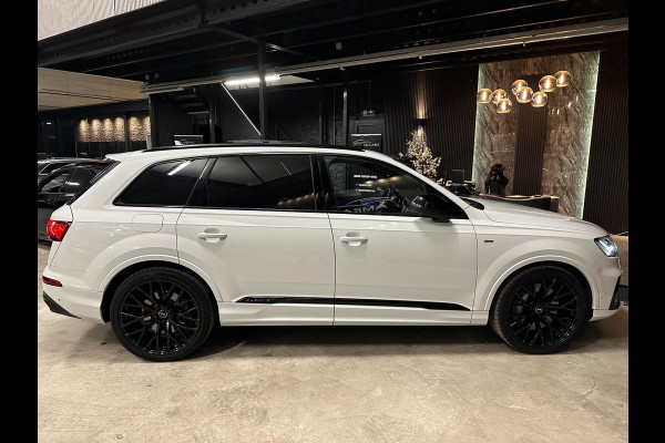 Audi Q7 55 TFSI e quattro|PANO|FULL OPTION
