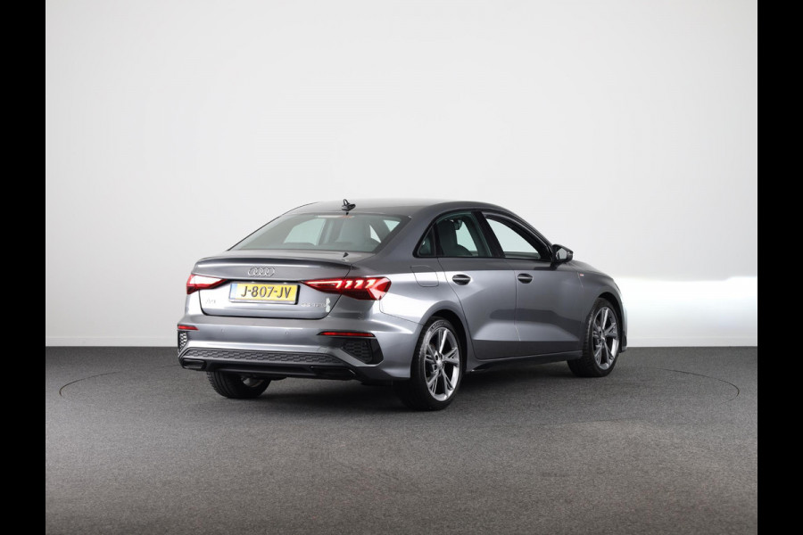 Audi A3 Limousine 35 TFSI S edition 150pk S-tronic | Navigatie | Full led koplampen | 18 inch Lichtmetalen velgen | Virtual Cockpit