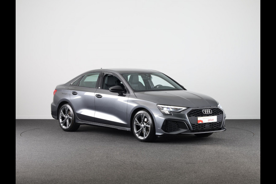 Audi A3 Limousine 35 TFSI S edition 150pk S-tronic | Navigatie | Full led koplampen | 18 inch Lichtmetalen velgen | Virtual Cockpit