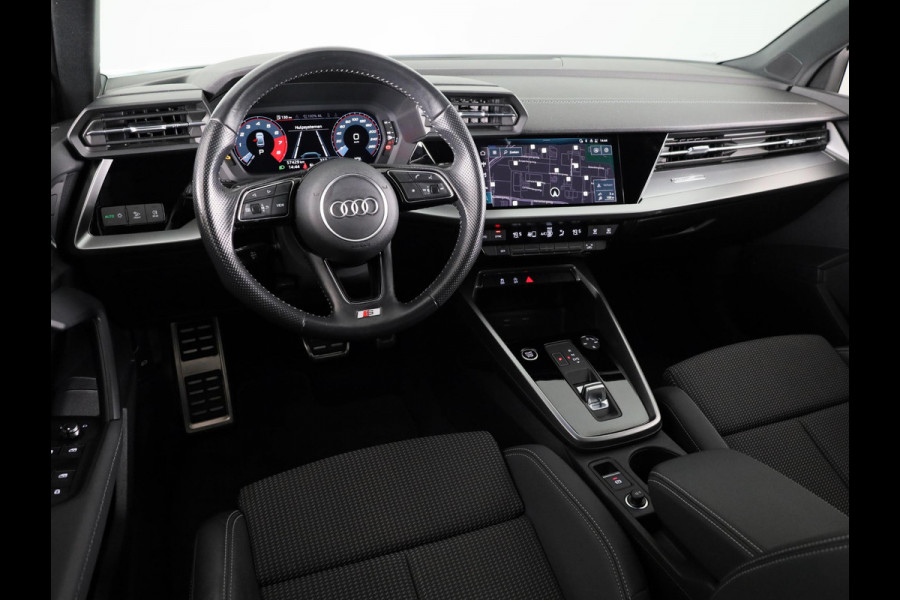Audi A3 Limousine 35 TFSI S edition 150pk S-tronic | Navigatie | Full led koplampen | 18 inch Lichtmetalen velgen | Virtual Cockpit