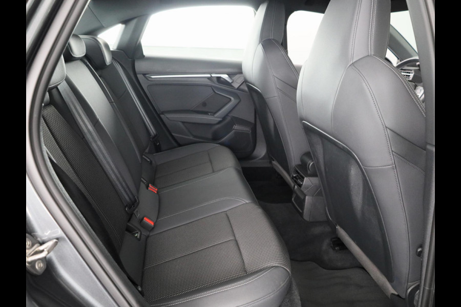 Audi A3 Limousine 35 TFSI S edition 150pk S-tronic | Navigatie | Full led koplampen | 18 inch Lichtmetalen velgen | Virtual Cockpit