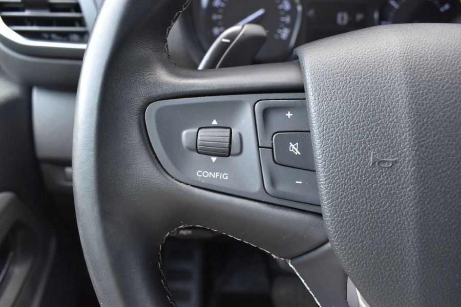 Peugeot Expert 2.0 BlueHDI 180 S&S L3 / Keyless / Automaat / Cruise Control / 17'' LM / Schuifdeur rechts