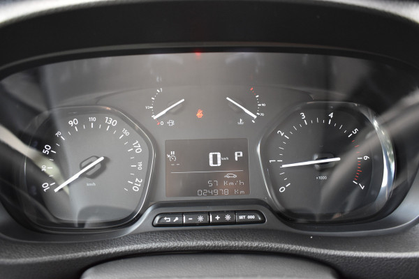 Peugeot Expert 2.0 BlueHDI 180 S&S L3 / Keyless / Automaat / Cruise Control / 17'' LM / Schuifdeur rechts