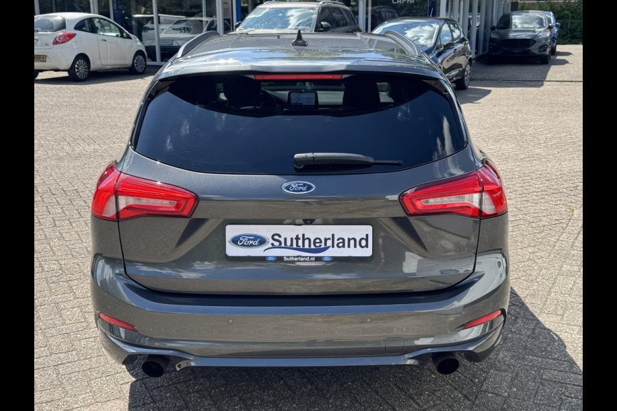 Ford FOCUS Wagon 2.3 EcoBoost ST-3 278pk | Adaptieve cruise control | Adaptieve LED |  Trekhaak | Winter Pack | Bang&Olufsen | Elektrische achterklep | Head up Display