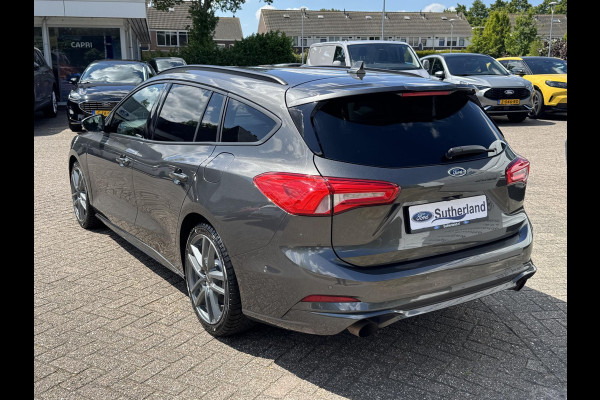 Ford FOCUS Wagon 2.3 EcoBoost ST-3 278pk | Adaptieve cruise control | Adaptieve LED |  Trekhaak | Winter Pack | Bang&Olufsen | Elektrische achterklep | Head up Display