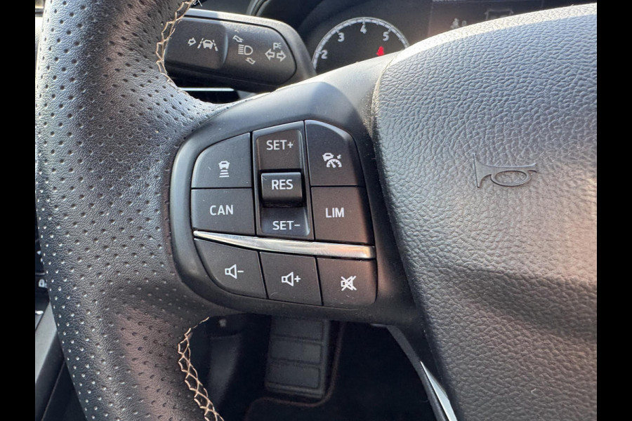 Ford FOCUS Wagon 2.3 EcoBoost ST-3 278pk | Adaptieve cruise control | Adaptieve LED |  Trekhaak | Winter Pack | Bang&Olufsen | Elektrische achterklep | Head up Display