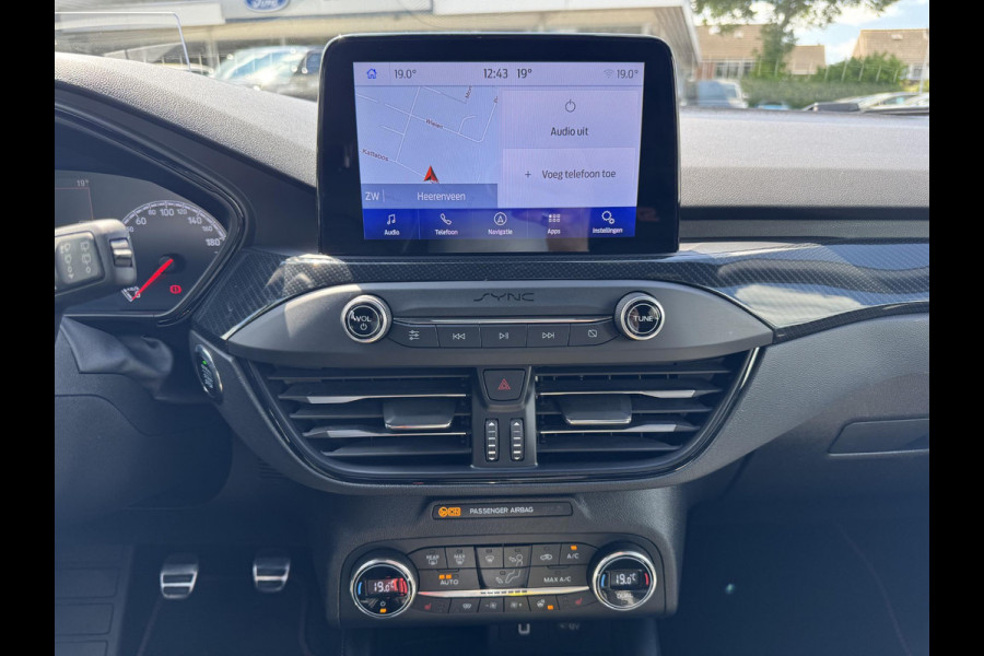 Ford FOCUS Wagon 2.3 EcoBoost ST-3 278pk | Adaptieve cruise control | Adaptieve LED |  Trekhaak | Winter Pack | Bang&Olufsen | Elektrische achterklep | Head up Display