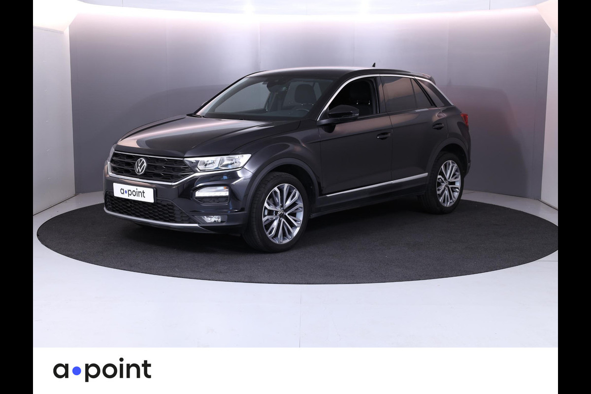 Volkswagen T-Roc 1.5 TSI Sport 150 pk Automaat (DSG) | Autom. airco | Parkeersensoren | Lichtmetalen velgen 18" | Extra getint glas | Volkswagen T-Roc 1.5 TSI Sport 150 pk Automaat (DSG) | Autom. airco | Parkeersensoren | Lichtmetalen velgen 18" | Extra getint glas |