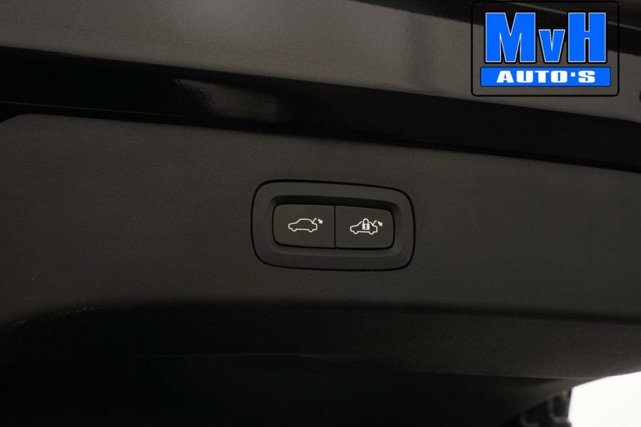 Lynk & Co 01 1.5 Plug-in Hybride|LEER|BLACK XXL|ZWARTE.HEMEL