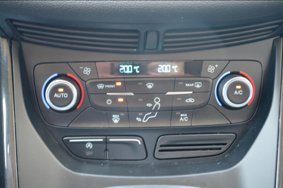 Ford Kuga 1.5 EcoBoost Titanium | Afn. trekhaak | 1800 kg trekgewicht | Navigatie