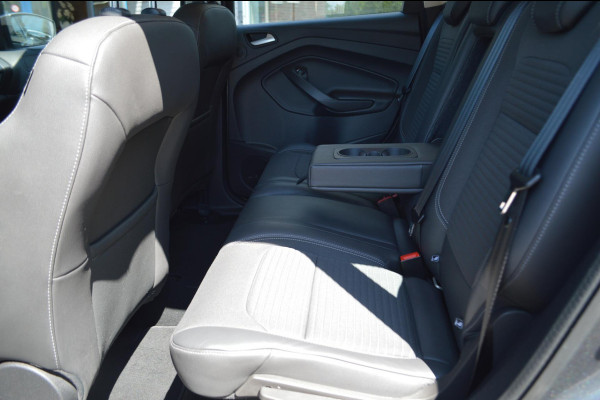 Ford Kuga 1.5 EcoBoost Titanium | Afn. trekhaak | 1800 kg trekgewicht | Navigatie