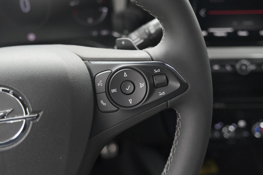 Opel Mokka Turbo 130 AT Ultimate | Camera | Dodehoekdetectie | Massage | Adaptieve Cruise Control