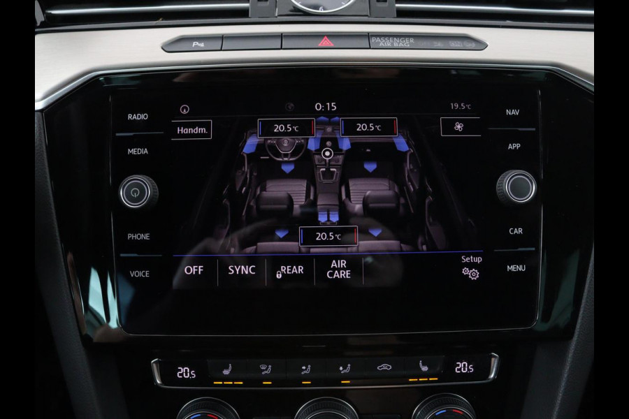 Volkswagen Passat 1.4 TSI R Line | 1e eigenaar | Trekhaak | Stoelverwarming | Carplay | Leder/Alcantara | Navigatie | Full LED | Adaptive cruise | Parkeerhulp | Climate control