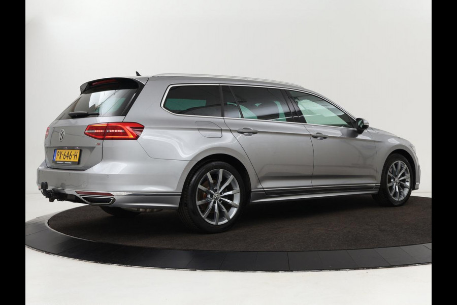 Volkswagen Passat 1.4 TSI R Line | 1e eigenaar | Trekhaak | Stoelverwarming | Carplay | Leder/Alcantara | Navigatie | Full LED | Adaptive cruise | Parkeerhulp | Climate control