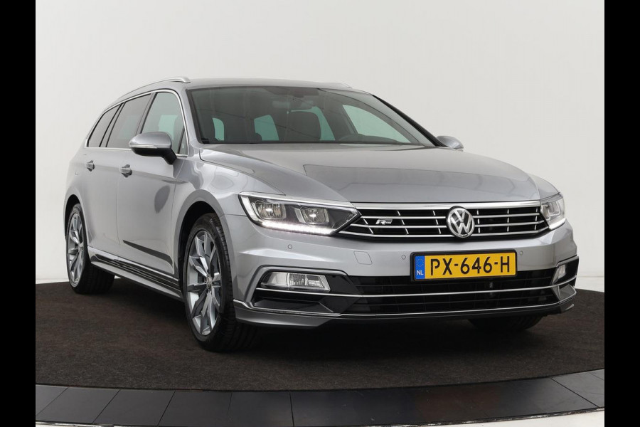 Volkswagen Passat 1.4 TSI R Line | 1e eigenaar | Trekhaak | Stoelverwarming | Carplay | Leder/Alcantara | Navigatie | Full LED | Adaptive cruise | Parkeerhulp | Climate control