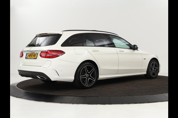 Mercedes-Benz C-Klasse 300e AMG | Panoramadak | Leder | Adaptive cruise | Stoelverwarming | Matrix LED | 360 camera | Carplay | Navigatie | Park Assist