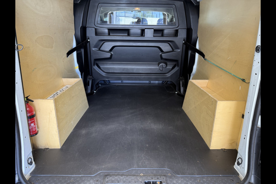 Renault Trafic 1.6 dCi T29 L2H1 Générique Airco Trekhaak tempex vloer afgetimmerd
