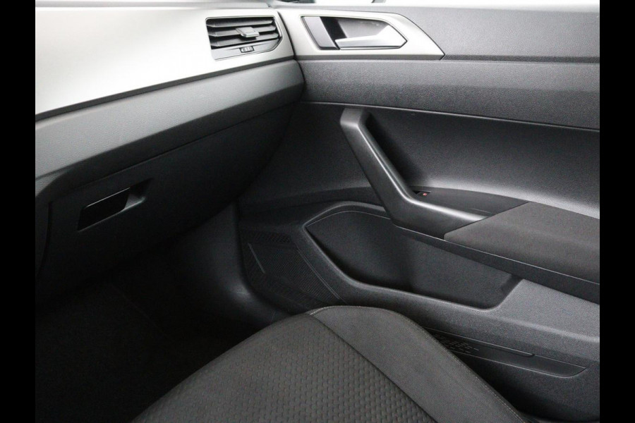 Volkswagen Polo 1.0 TSI Comfortline | Adaptive cruise | Airco | Bluetooth | LED | 17'' lichtmetalen velgen