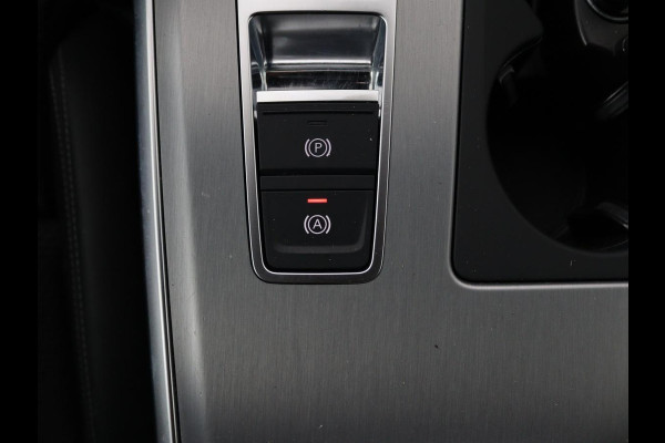 Audi A6 55 TFSIe quattro Competition | Adaptive cruise | Bang & Olufsen | Stoelverwarming | Carplay | Matrix LED | Trekhaak | Sportstoelen | Navigatie | Parkeerhulp | Virtual Cockpit | 21'' Lichtmetalen velgen