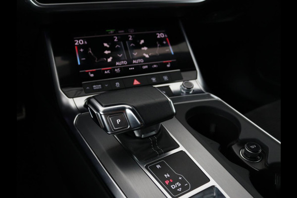 Audi A6 55 TFSIe quattro Competition | Adaptive cruise | Bang & Olufsen | Stoelverwarming | Carplay | Matrix LED | Trekhaak | Sportstoelen | Navigatie | Parkeerhulp | Virtual Cockpit | 21'' Lichtmetalen velgen