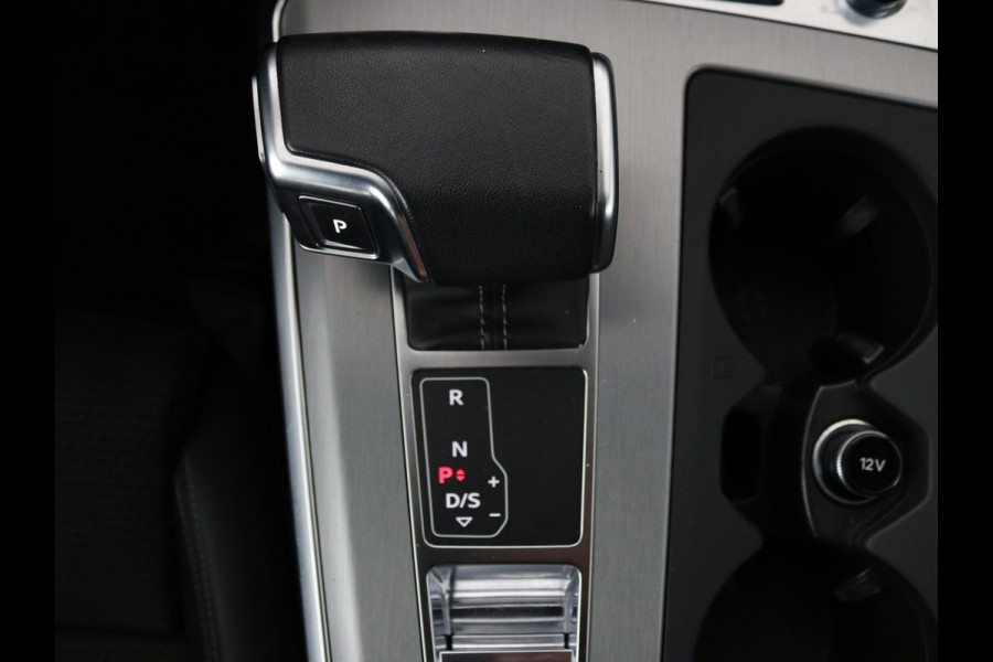 Audi A6 55 TFSIe quattro Competition | Adaptive cruise | Bang & Olufsen | Stoelverwarming | Carplay | Matrix LED | Trekhaak | Sportstoelen | Navigatie | Parkeerhulp | Virtual Cockpit | 21'' Lichtmetalen velgen