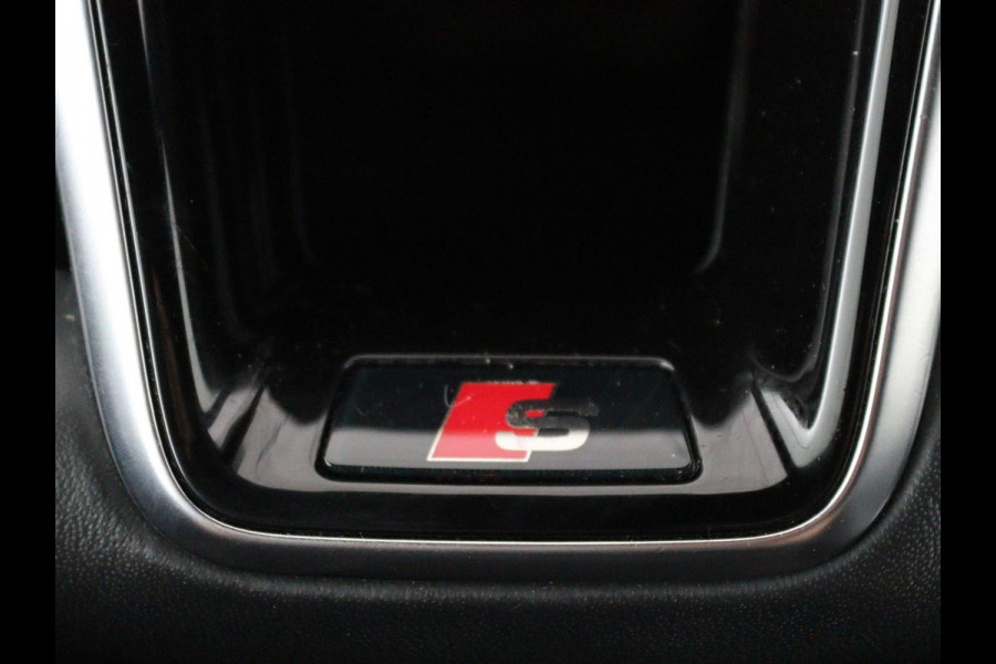 Audi A6 55 TFSIe quattro Competition | Adaptive cruise | Bang & Olufsen | Stoelverwarming | Carplay | Matrix LED | Trekhaak | Sportstoelen | Navigatie | Parkeerhulp | Virtual Cockpit | 21'' Lichtmetalen velgen