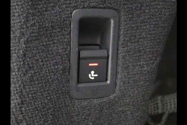 Audi A6 55 TFSIe quattro Competition | Adaptive cruise | Bang & Olufsen | Stoelverwarming | Carplay | Matrix LED | Trekhaak | Sportstoelen | Navigatie | Parkeerhulp | Virtual Cockpit | 21'' Lichtmetalen velgen