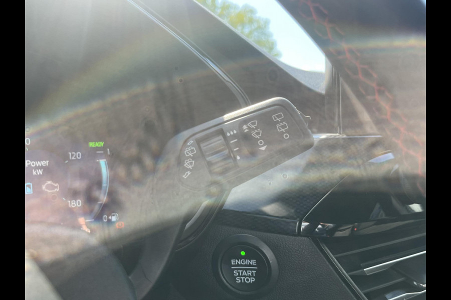 Ford Kuga 2.5 PHEV ST-Line X 225pk | Black Pack | Elektrische Achterklep | Rode Remklauwen | Achteruitrijcamera | 20 inch velgen