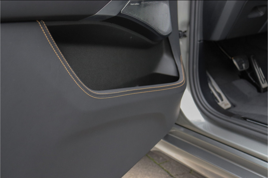 BMW X6M Competition NL AUTO **Bowers & Wilkins/Carbon/Pano.Sky/LCD schermen/E-Trekhaak**
