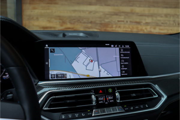 BMW X6M Competition NL AUTO **Bowers & Wilkins/Carbon/Pano.Sky/LCD schermen/E-Trekhaak**