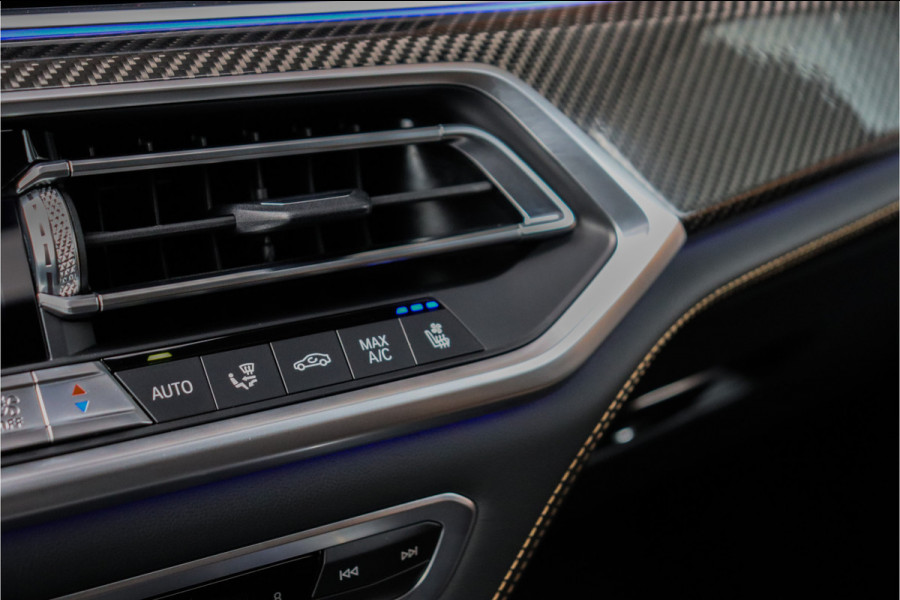 BMW X6M Competition NL AUTO **Bowers & Wilkins/Carbon/Pano.Sky/LCD schermen/E-Trekhaak**