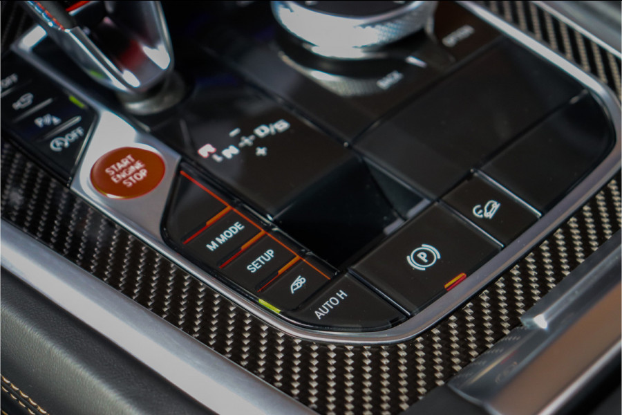 BMW X6M Competition NL AUTO **Bowers & Wilkins/Carbon/Pano.Sky/LCD schermen/E-Trekhaak**