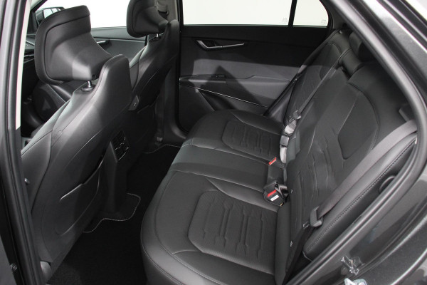 Kia Niro EV DynamicPlusLine 64.8 kWh Navigatie Half Leder Schuif-kantel dak Electrisch bedienbare achterklep  DAB Led Camera Extra Getint Glas Lichtmetalen Velgen