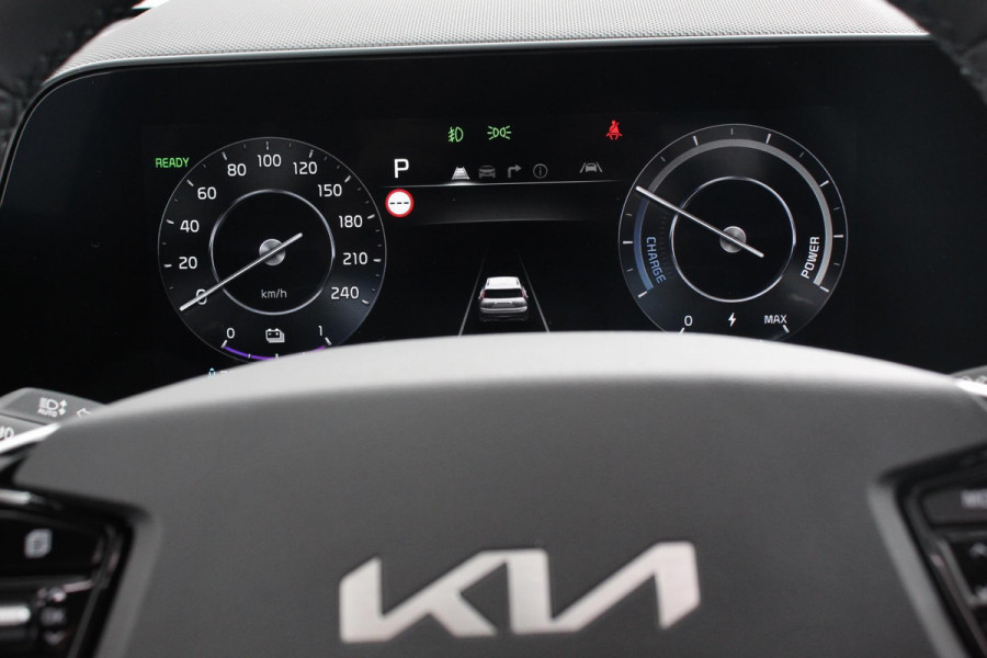 Kia Niro EV DynamicPlusLine 64.8 kWh Navigatie Half Leder Schuif-kantel dak Electrisch bedienbare achterklep  DAB Led Camera Extra Getint Glas Lichtmetalen Velgen