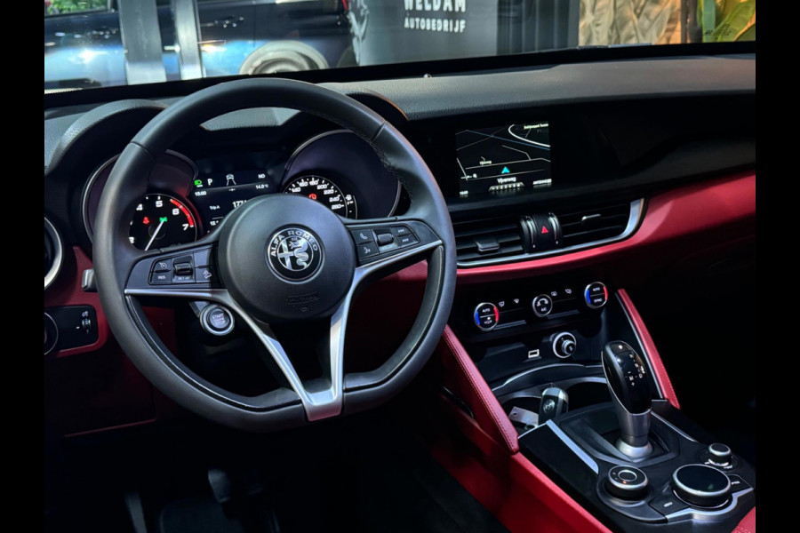 Alfa Romeo Stelvio 2.0 T AWD Super Q4 Garantie Camera PDC Leder Elek Achterklep DAB LED Cruise Clima Navi Rijklaar