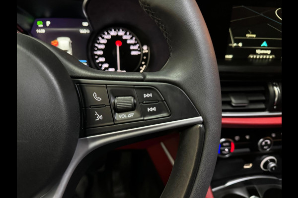 Alfa Romeo Stelvio 2.0 T AWD Super Q4 Garantie Camera PDC Leder Elek Achterklep DAB LED Cruise Clima Navi Rijklaar