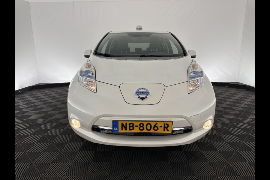 Nissan Leaf Tekna 30 kWh (INCL.BTW) Aut. *FULL-LEATHER | FULL-LED | BOSE-SURROUND | TOP-VIEW | KEYLESS | NAVI-FULLMAP | ECC | COMFORT-SEATS | 17"ALU*