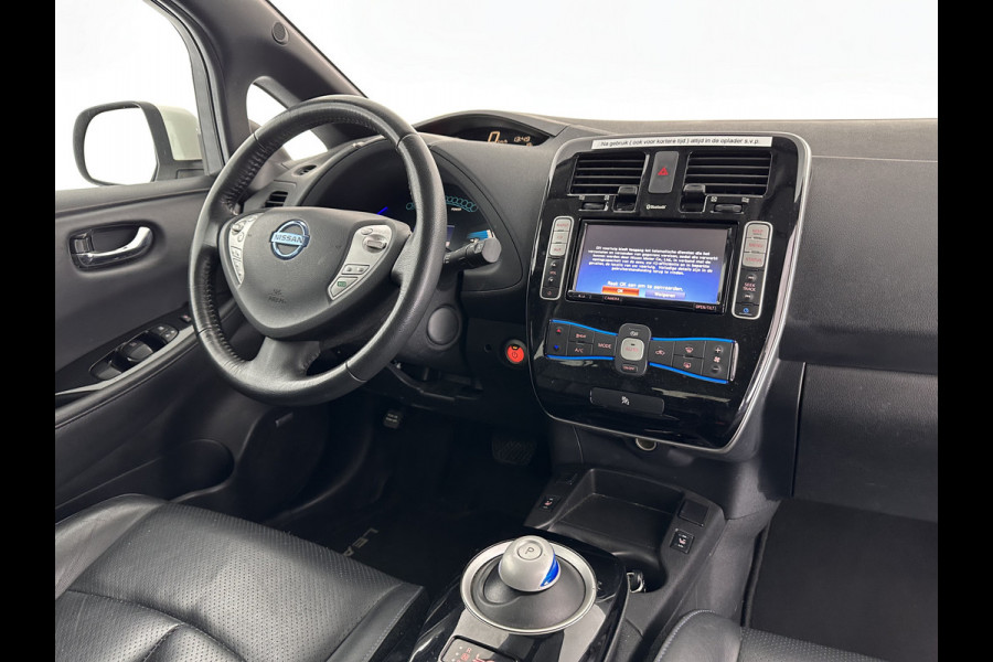 Nissan Leaf Tekna 30 kWh (INCL.BTW) Aut. *FULL-LEATHER | FULL-LED | BOSE-SURROUND | TOP-VIEW | KEYLESS | NAVI-FULLMAP | ECC | COMFORT-SEATS | 17"ALU*