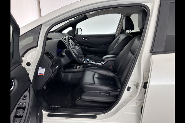Nissan Leaf Tekna 30 kWh (INCL.BTW) Aut. *FULL-LEATHER | FULL-LED | BOSE-SURROUND | TOP-VIEW | KEYLESS | NAVI-FULLMAP | ECC | COMFORT-SEATS | 17"ALU*
