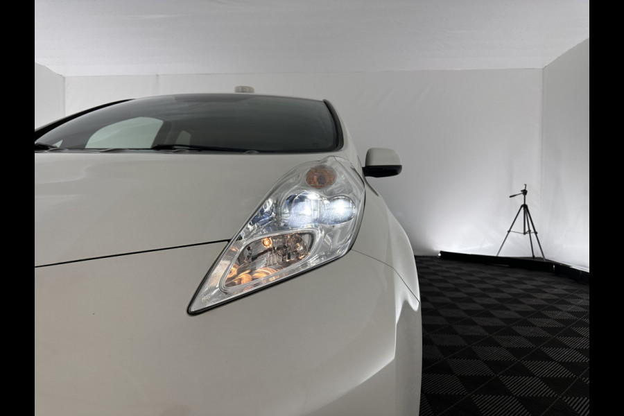 Nissan Leaf Tekna 30 kWh (INCL.BTW) Aut. *FULL-LEATHER | FULL-LED | BOSE-SURROUND | TOP-VIEW | KEYLESS | NAVI-FULLMAP | ECC | COMFORT-SEATS | 17"ALU*