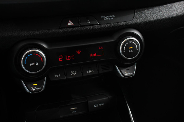Kia Stonic 1.0 T-GDI 136pk MHEV Automaat Vision Kia Stonic 1.0 T-GDI 120pk MHEV Automaat Vision | Navigatie | Climate control | Camera | Cruise Control | Dab | 17" Lichtmetalen velgen