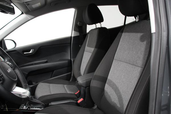 Kia Stonic 1.0 T-GDI 136pk MHEV Automaat Vision Kia Stonic 1.0 T-GDI 120pk MHEV Automaat Vision | Navigatie | Climate control | Camera | Cruise Control | Dab | 17" Lichtmetalen velgen