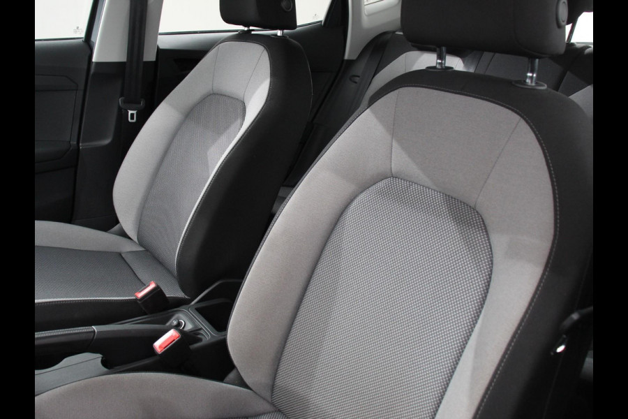 Seat Ibiza 1.0 TSI Style Navigatie Apple Carplay / Android Auto Climate Control Cruise Control