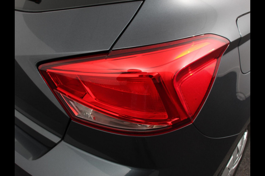 Seat Ibiza 1.0 TSI Style Navigatie Apple Carplay / Android Auto Climate Control Cruise Control