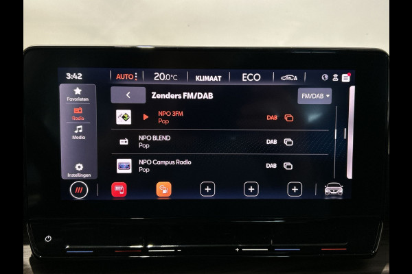 Seat Leon 1.4 TSI eHybrid PHEV Xcellence | Adaptive cruise control | Lane assist | Sfeerverlichting