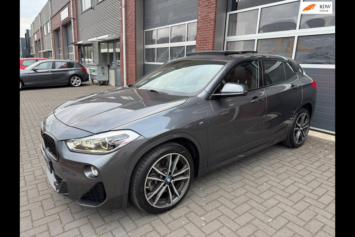 BMW X2 SDrive20i M-Sport LED ACC Pano Camera Leder HUD H/K BMW X2 SDrive20i M-Sport LED ACC Pano Camera Leder HUD H/K