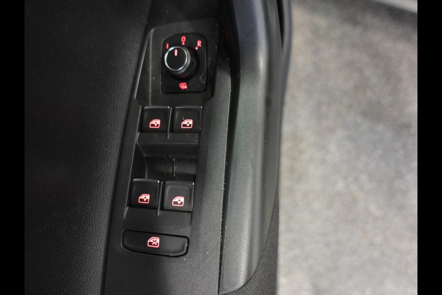 Volkswagen Polo 1.0 TSI Highline R-Line Airco ECC Navi 17" LM Velgen PDC VA Carplay