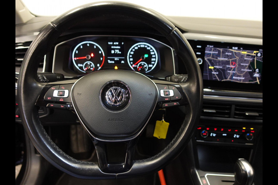 Volkswagen Polo 1.0 TSI Highline R-Line Airco ECC Navi 17" LM Velgen PDC VA Carplay