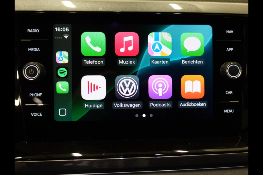 Volkswagen Polo 1.0 TSI Highline R-Line Airco ECC Navi 17" LM Velgen PDC VA Carplay